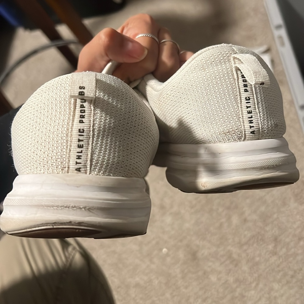 Athletic Propulsion Labs APL TechLoom Phantom Knit White sneaker Shoes - Picture 4 of 5